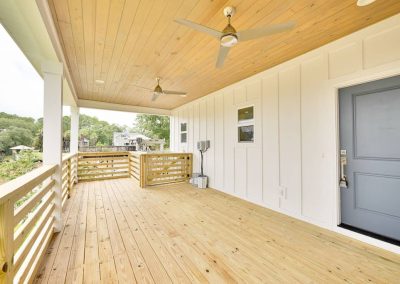 Custom Home Builder Baldwin County Alabama Piling Beach Hardie White Quartz 1 (9)